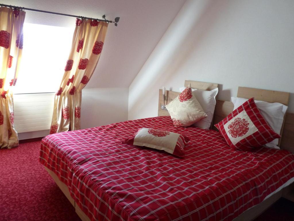 Hotel Restaurant Le Petit Kohlberg Люкель Номер фото